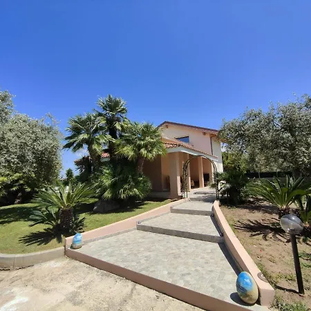 Marianna Guest house *