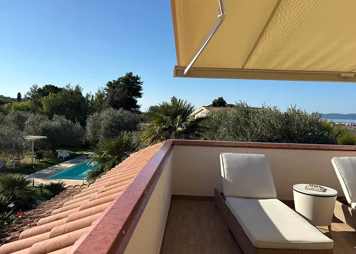 Marianna Pensión Alguer